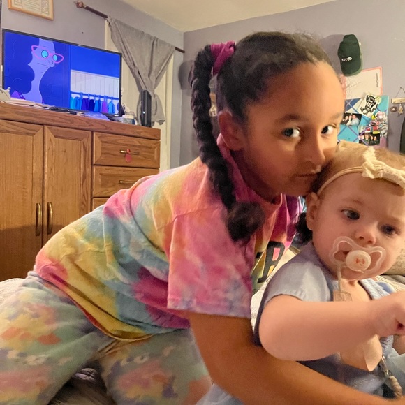 ❤️🤍💙AUCTION LOW STARTS DISCOY/FREE SHIPPING FREE giveaways ALL DAY ❤️🤍💙 - Picture 4 of 6